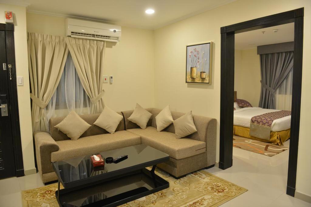 Burj Alawal Hotel Al Al Jubail Eksteriør billede